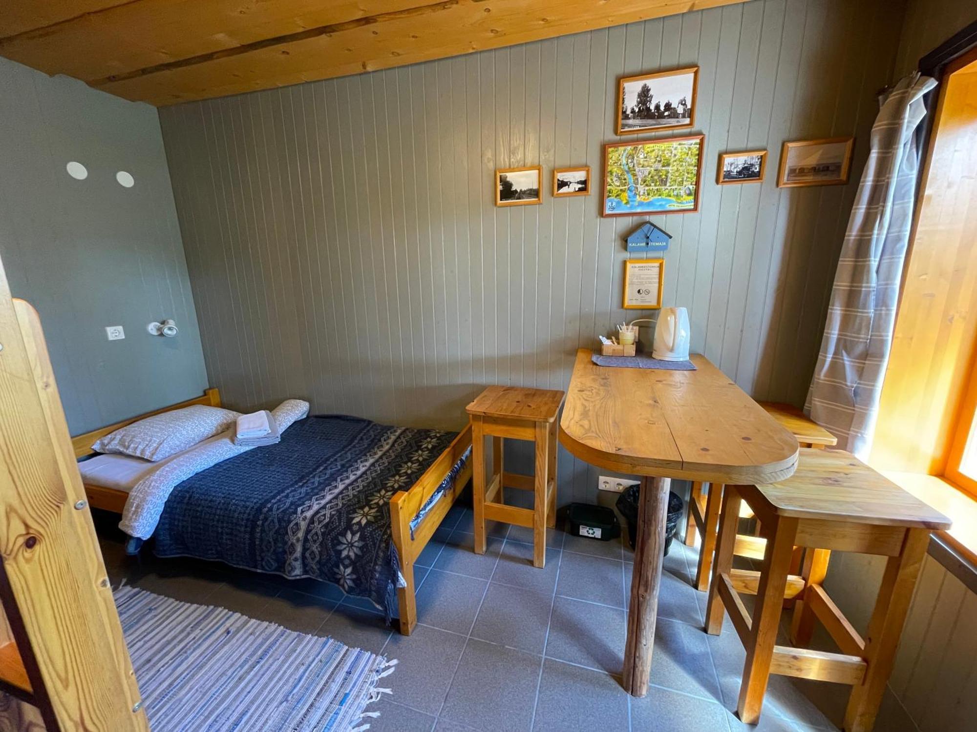 Hostel Kalameeste Maja Муствее Екстер'єр фото