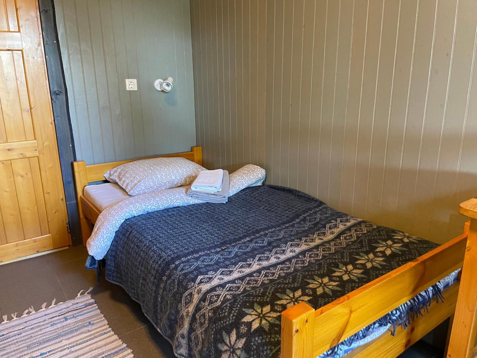 Hostel Kalameeste Maja Муствее Екстер'єр фото