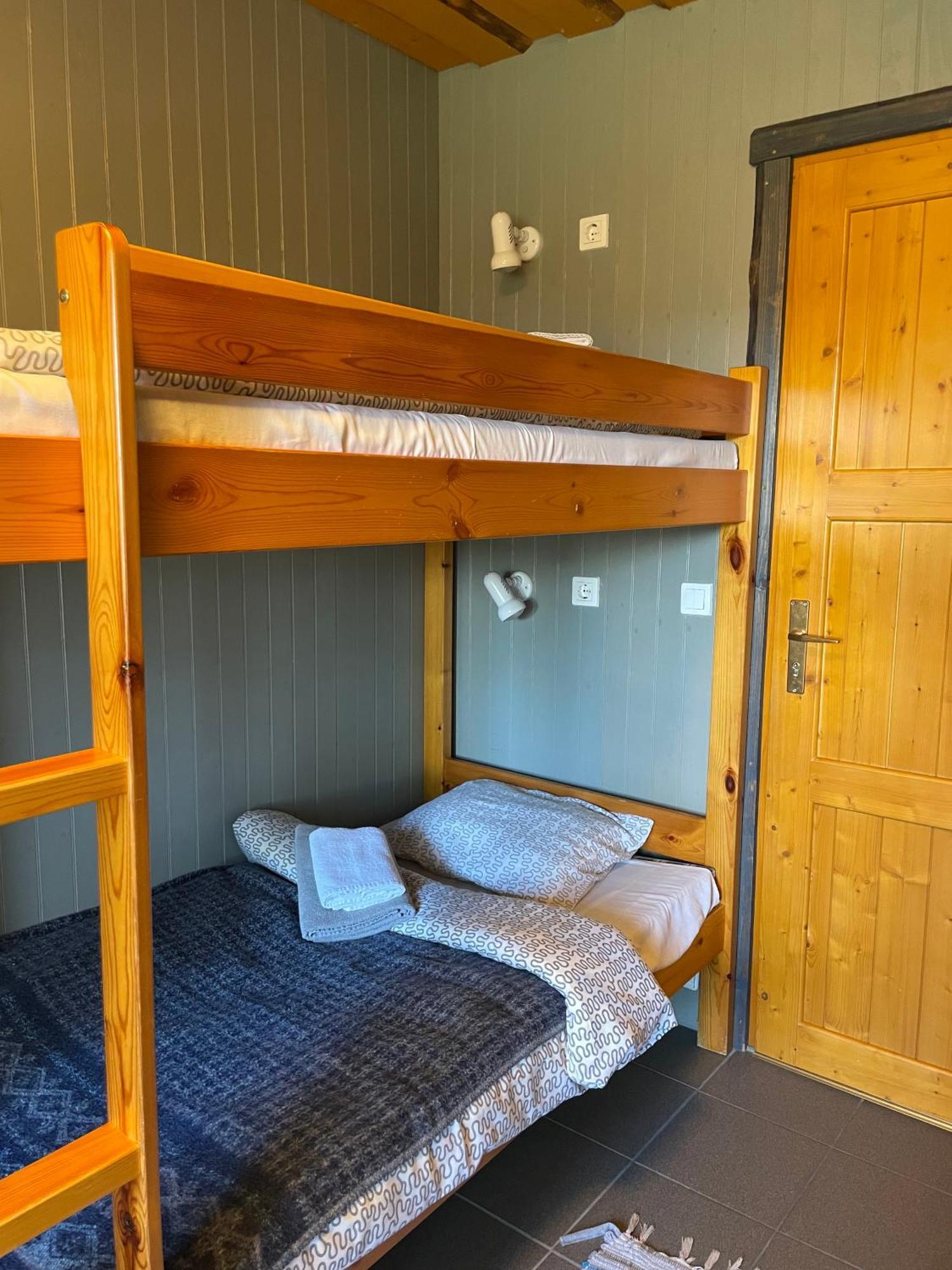 Hostel Kalameeste Maja Муствее Екстер'єр фото
