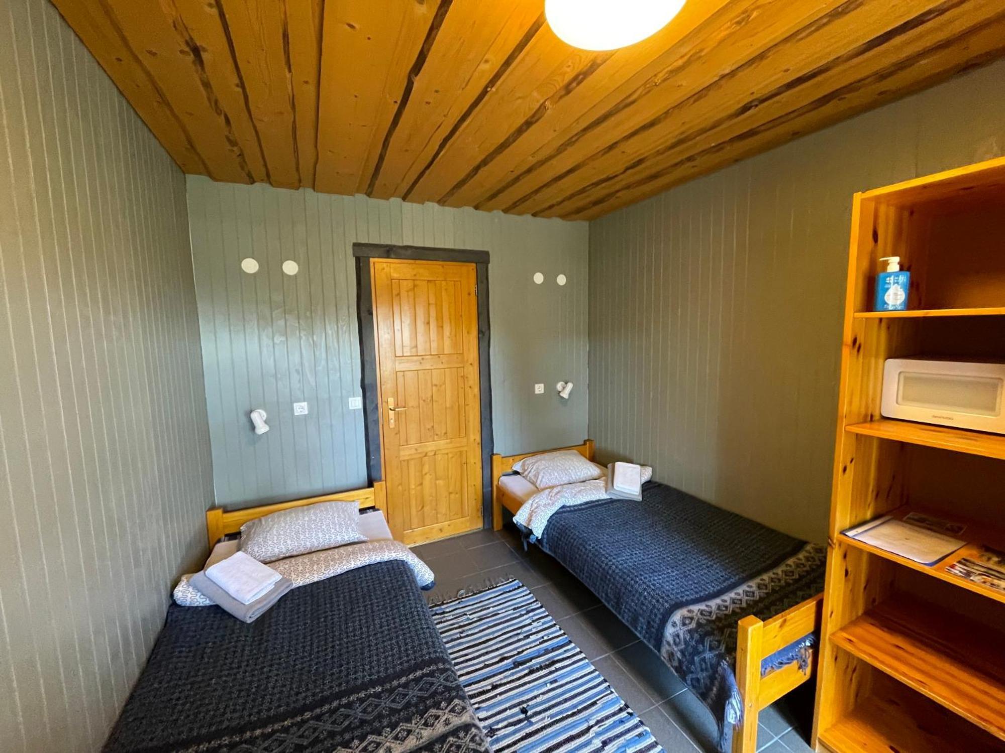 Hostel Kalameeste Maja Муствее Екстер'єр фото