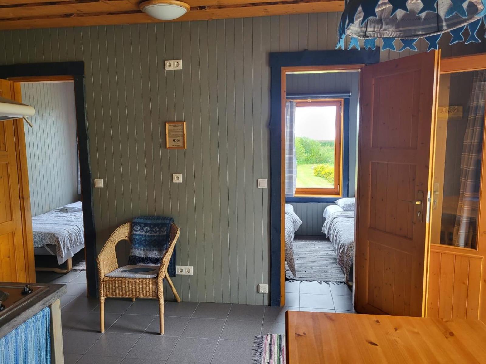 Hostel Kalameeste Maja Муствее Екстер'єр фото