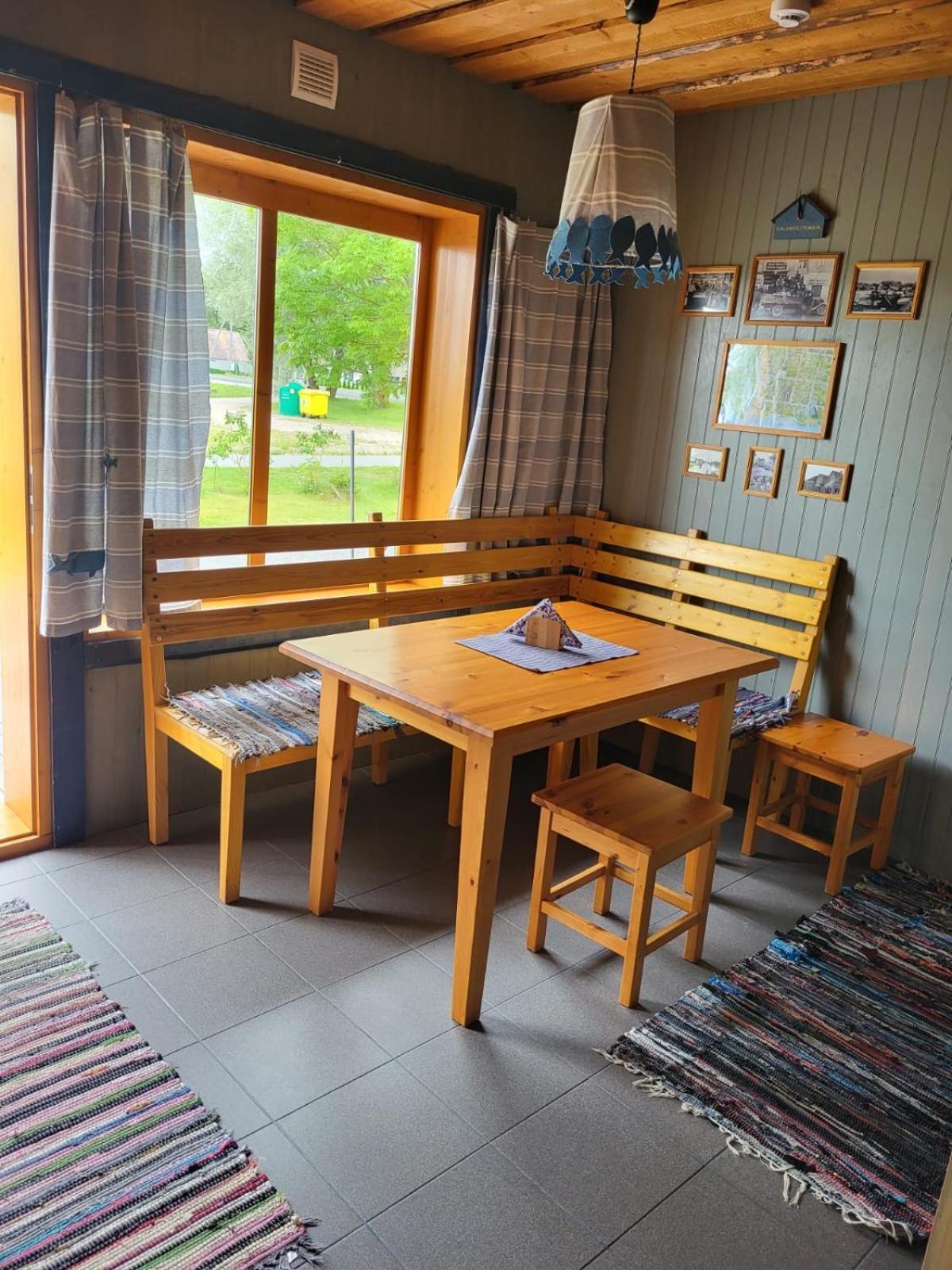 Hostel Kalameeste Maja Муствее Екстер'єр фото